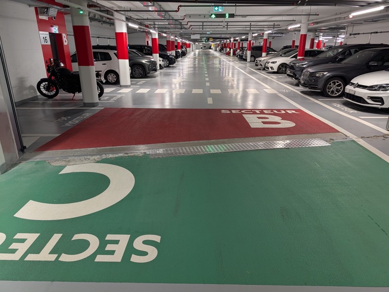 Étape 3: Garez-vous au Bâtiment B (zone rouge)