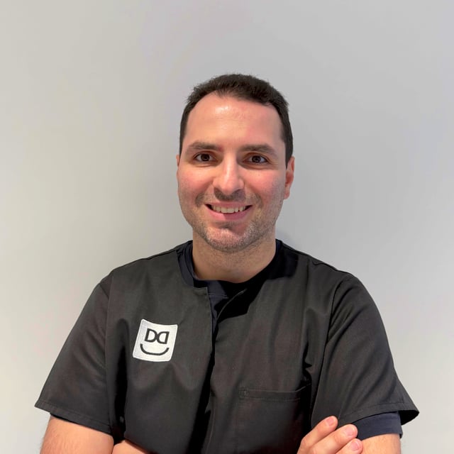 Dr Miscodan Dragoș Alexandru, médecin-dentiste à la Clinique Dentaire de Dorigny